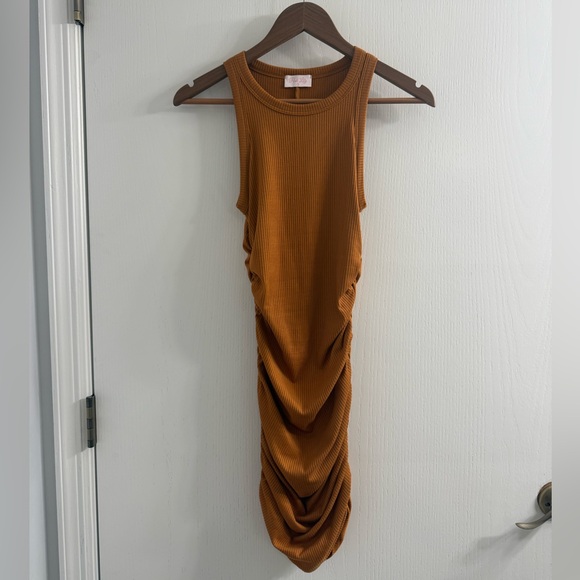 Pink Lily Dresses & Skirts - Pink Lily Ribbed Bodycon Tank Dress Size Small Rust Brown